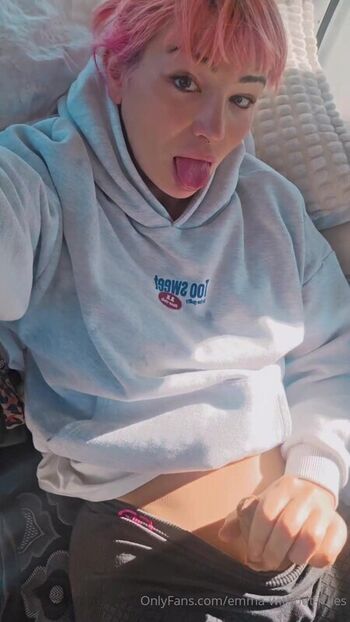 Emma_littleTs