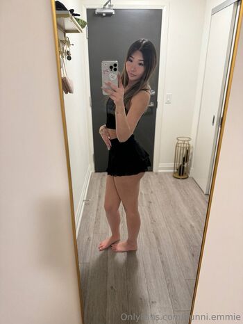 Full leaked Emma lvxx private onlyfans photo