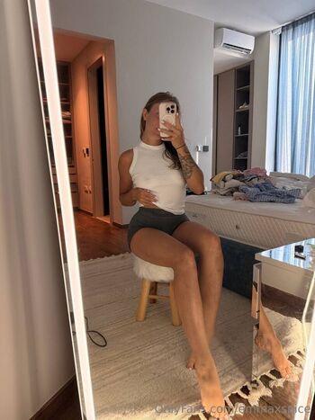 Full leaked Emma spice  page private onlyfans photo