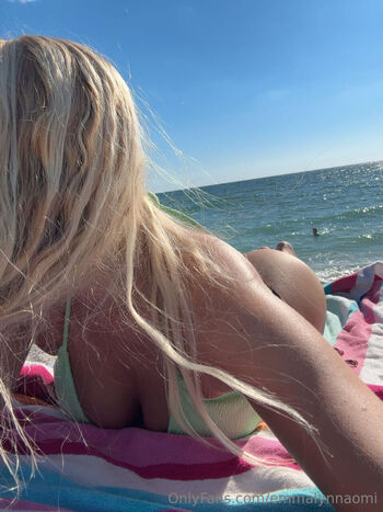 Full leaked Emmalyniswildz private onlyfans photo