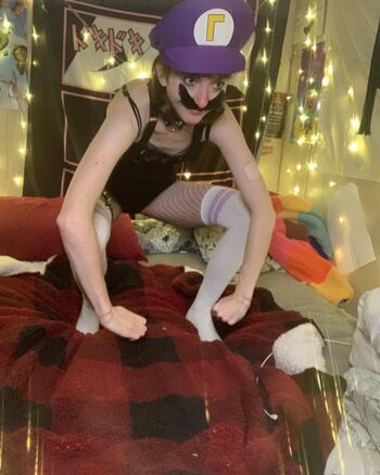 Full leaked Emmanooodle private onlyfans photo