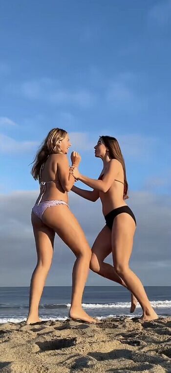 Full leaked Emmi butler private onlyfans photo