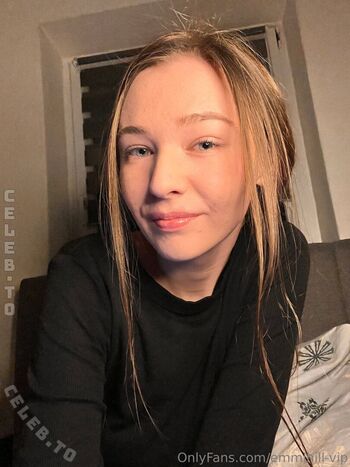 Full leaked Emmi hill private onlyfans photo