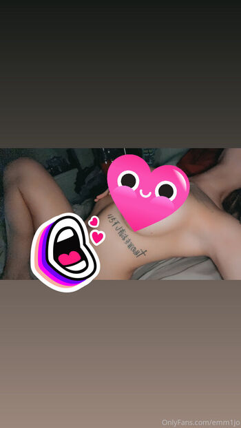 Full leaked Emmi rose private onlyfans photo