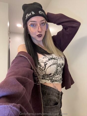 emokitten_xoxo