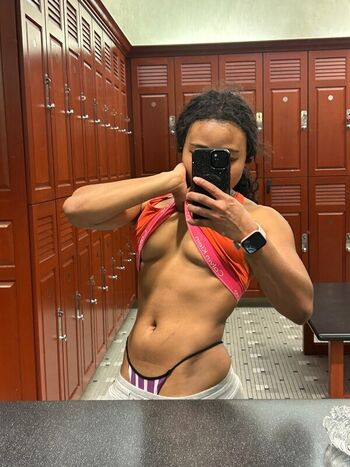 Full leaked Emorie private onlyfans photo
