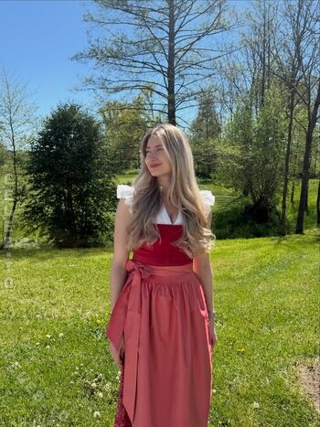 Full leaked Empresslaurasophie private onlyfans photo