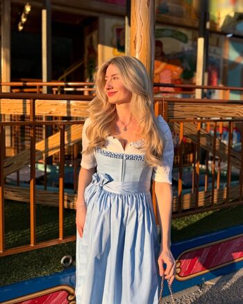 Full leaked Empresslaurasophie private onlyfans photo