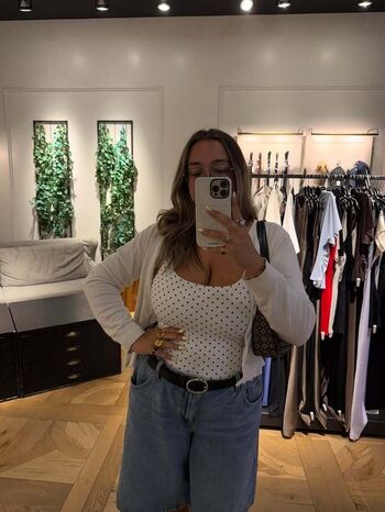 Full leaked Emy gauthier private onlyfans photo