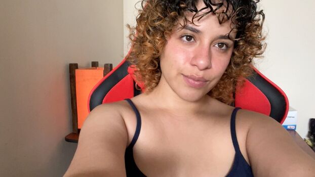 Full leaked Emylia smith private onlyfans photo