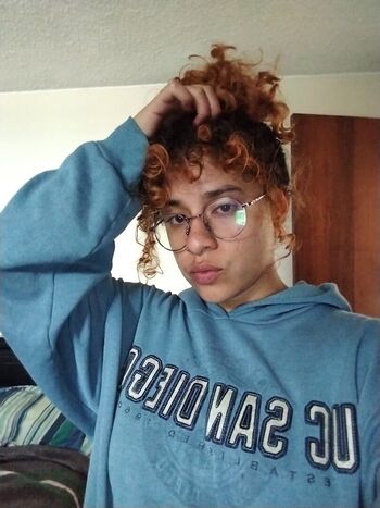 Full leaked Emylia smith private onlyfans photo