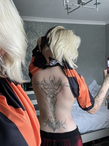 Full leaked Emzeeni page private onlyfans photo