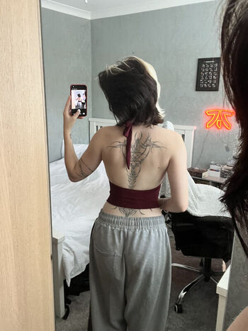 Full leaked Emzeeni private onlyfans photo