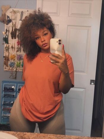 Full leaked Erii joy page private onlyfans photo