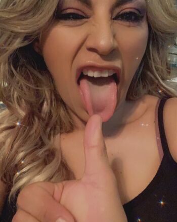 Full leaked Erikagurrion page private onlyfans photo