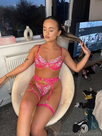 Full leaked Erin jones private onlyfans photo