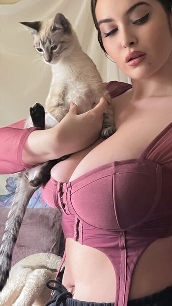 Full leaked Erinmhk private onlyfans photo