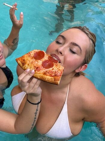 Full leaked Erinmhk private onlyfans photo