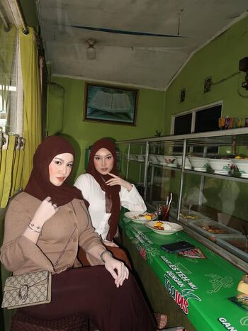 Full leaked Erinta fawza private onlyfans photo