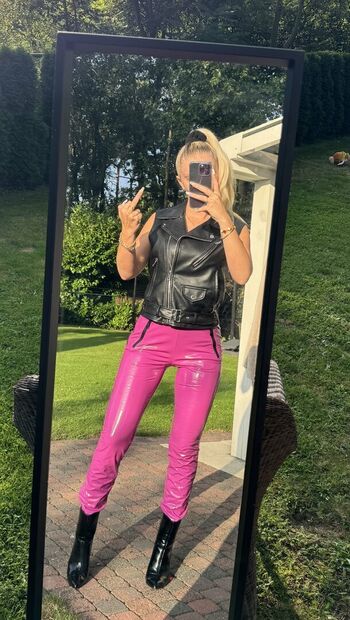 Full leaked Esmeralda wannink private onlyfans photo