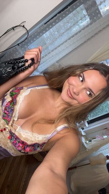 Ester Dobrik