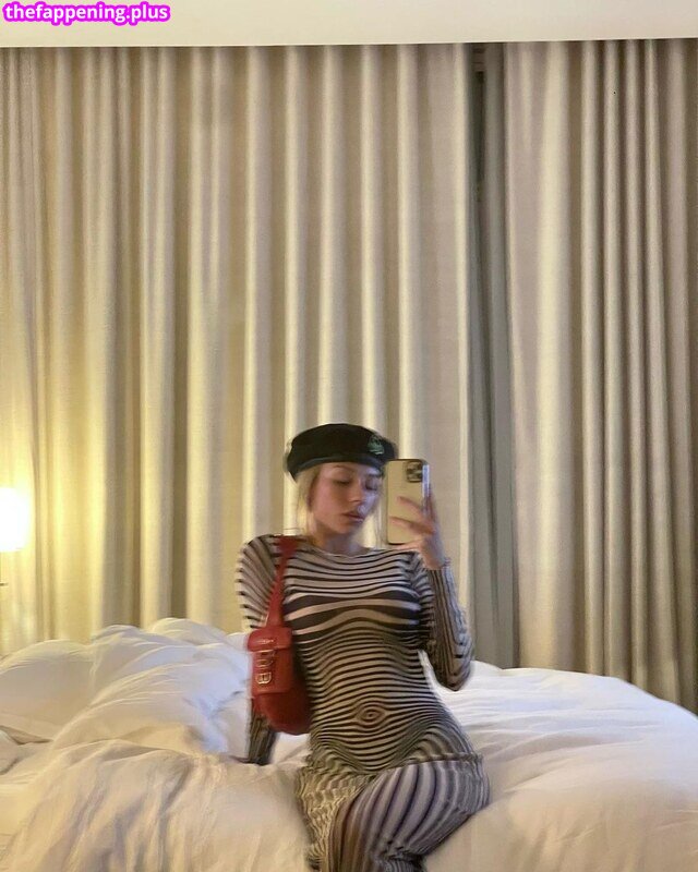 Ester Exposito