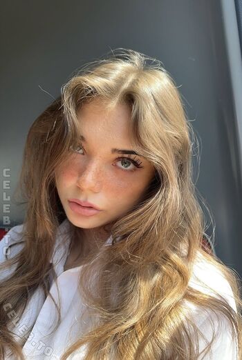 Full leaked Etienne lng page private onlyfans photo
