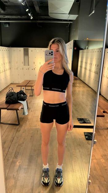 Full leaked Eugenie bouchard private onlyfans photo