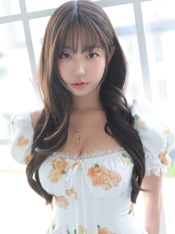 Full leaked Eunji pyoapple  page private onlyfans photo
