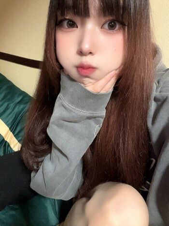 Full leaked Ev private onlyfans photo