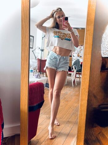 Full leaked Eva mikulski private onlyfans photo