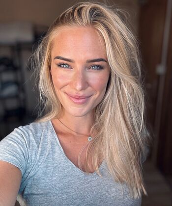 Full leaked Eva mikulski private onlyfans photo