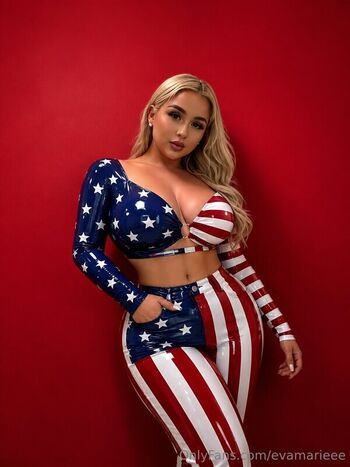 Full leaked Evamarieee private onlyfans photo