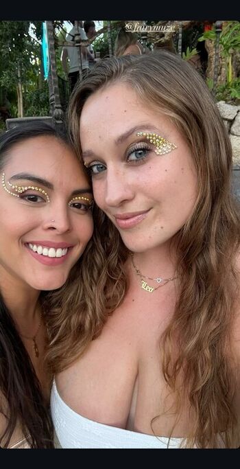 Full leaked Evasofiaa private onlyfans photo
