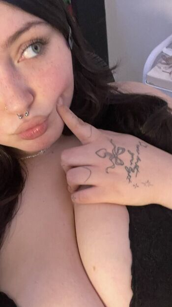 Full leaked Evebabeqt private onlyfans photo