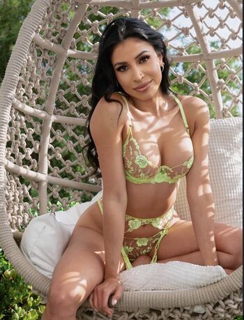 Full leaked Evelyn gonzalez private onlyfans photo