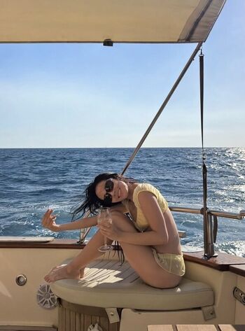 Full leaked Evelyn ha private onlyfans photo