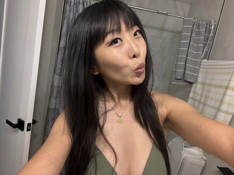 Full leaked Evelynxx private onlyfans photo