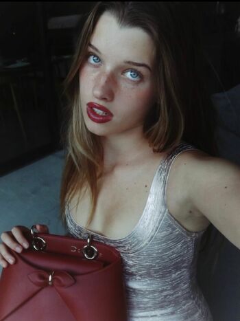 Full leaked Ever anderson private onlyfans photo