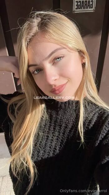 Full leaked Eviecarrol private onlyfans photo