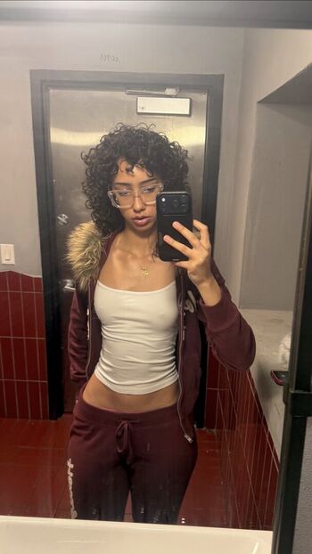 Full leaked Ewmxt private onlyfans photo