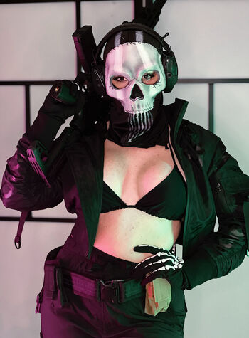 Full leaked Ezy summers cosplay private onlyfans photo