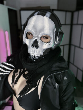 Full leaked Ezy summers cosplay private onlyfans photo