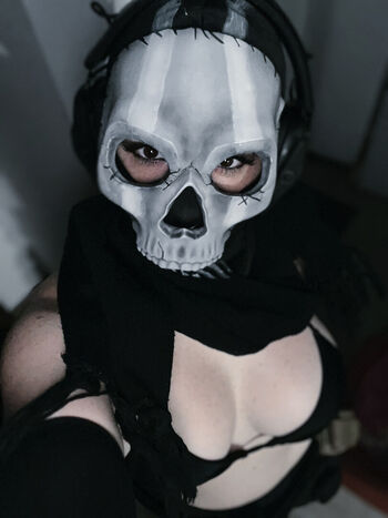 Full leaked Ezy summers cosplay private onlyfans photo
