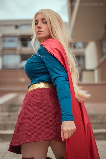Ezy Summers Cosplay