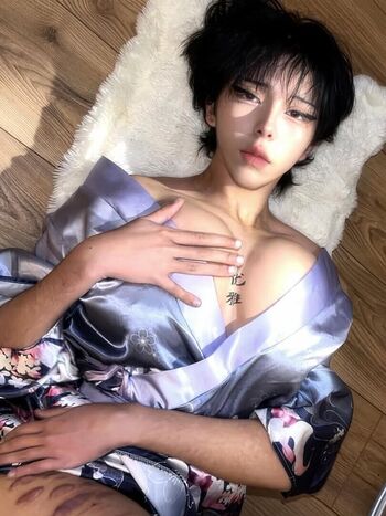 Full leaked Fily  page private onlyfans photo