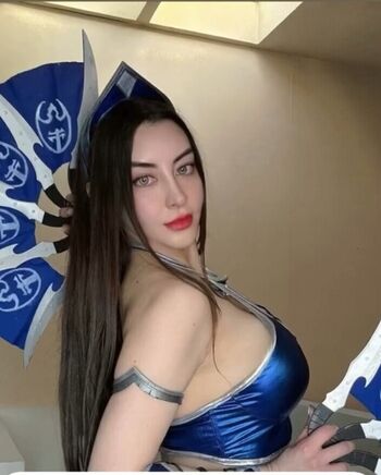fabibiworldcosplay