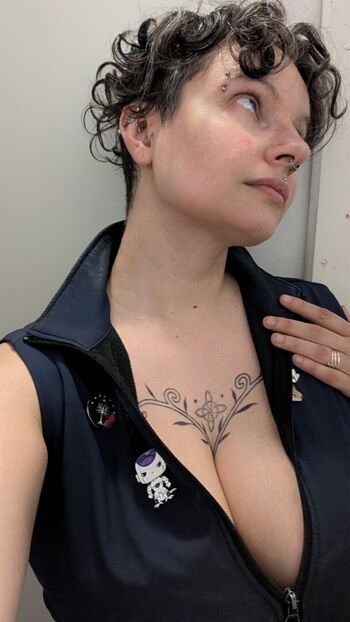 Full leaked Faeleen private onlyfans photo