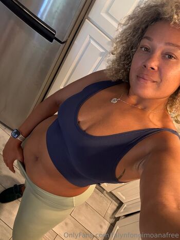 Full leaked Falynfonoimoanafree private onlyfans photo