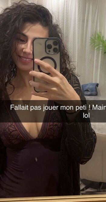 Full leaked Familybaoms private onlyfans photo